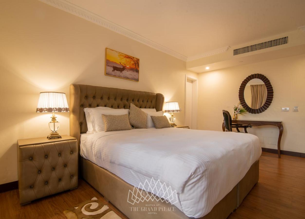 The Grand Palace Hotel Αντίς Αμπέμπα Εξωτερικό φωτογραφία