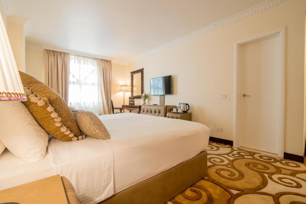 The Grand Palace Hotel Αντίς Αμπέμπα Εξωτερικό φωτογραφία