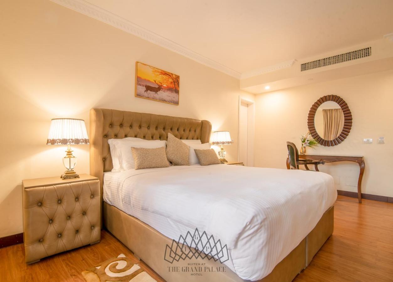 The Grand Palace Hotel Αντίς Αμπέμπα Εξωτερικό φωτογραφία